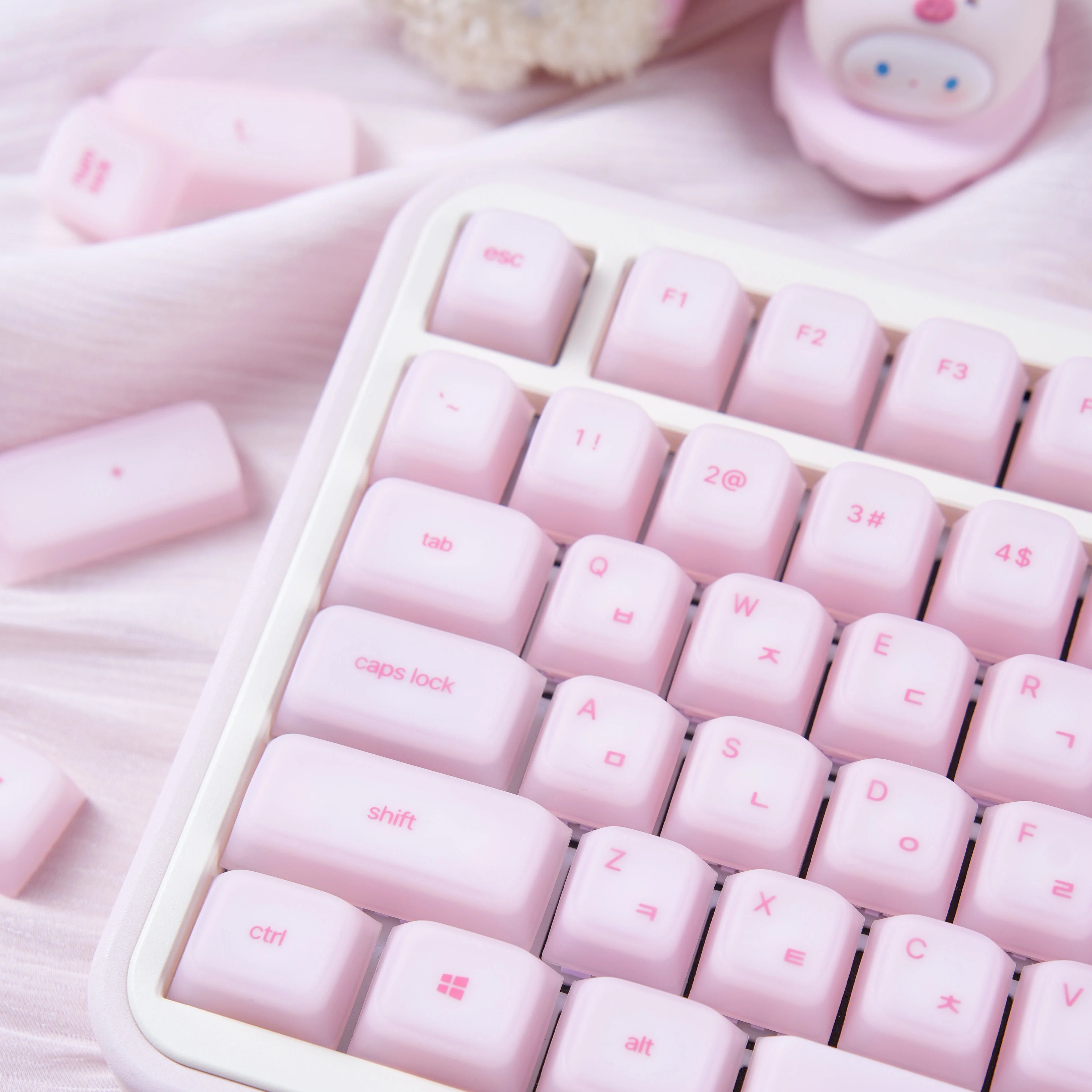 Pink Hangul PC Silicone Keycap Set (Cherry Profile, 113 Keys)